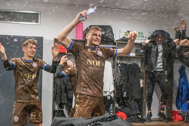 两位明星球 两位明星球